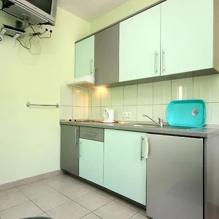 By The Sea - Perna, Peljesac - 10154 * 库希斯特