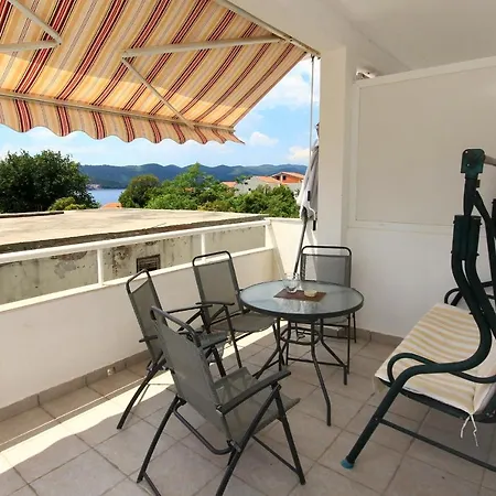 By The Sea - Perna, Peljesac - 10154 库希斯特