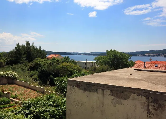 By The Sea - Perna, Peljesac - 10154